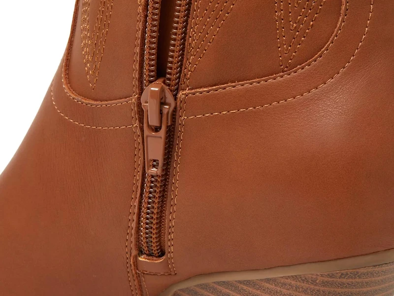 Leeah Cowboy Boot