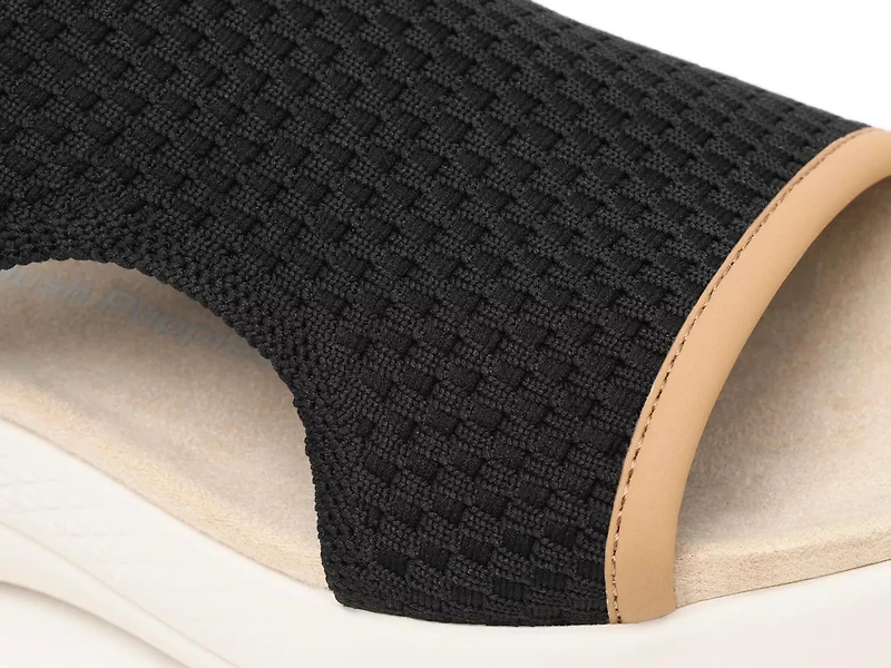 Breathe Wedge Sandal