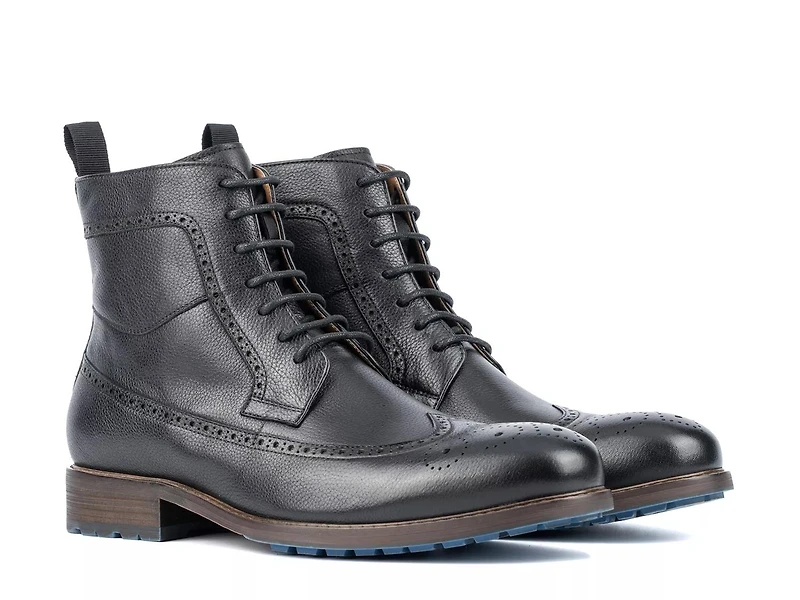 Everard Boot