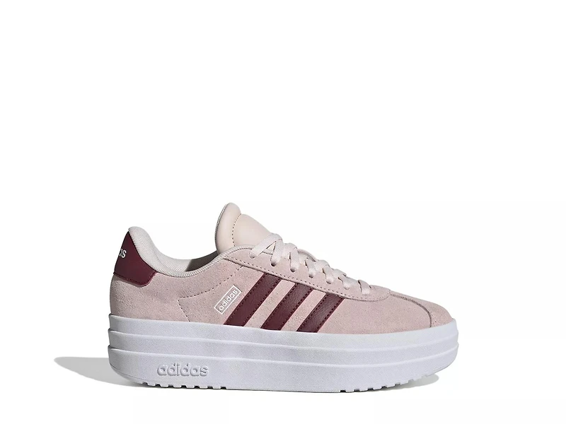 VL Court Bold Lifestyle Sneaker