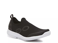 OOmg Sport Slip-On Sneaker