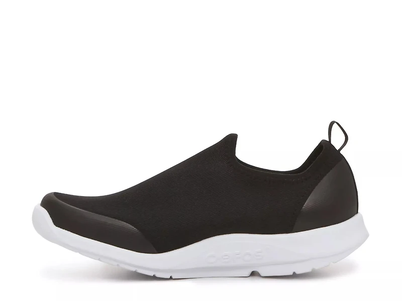 OOmg Sport Slip-On Sneaker