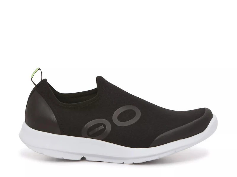 OOmg Sport Slip-On Sneaker