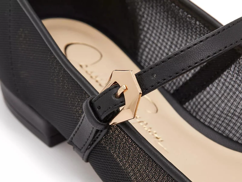 Bronwyn Mary Jane Flat