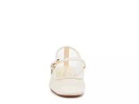 Bronwyn Mary Jane Flat