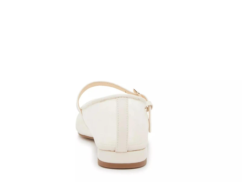 Bronwyn Mary Jane Flat