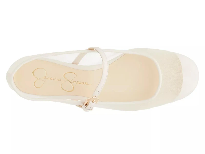 Bronwyn Mary Jane Flat