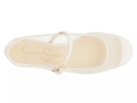 Bronwyn Mary Jane Flat