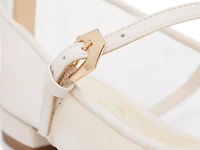 Bronwyn Mary Jane Flat