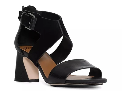 Esma Sandal
