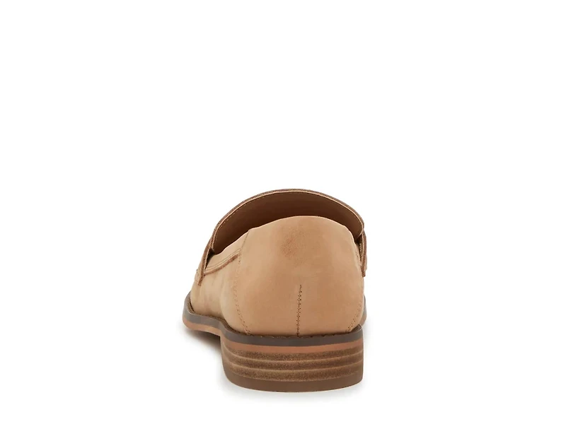 Eryka Loafer