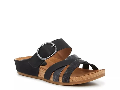 Genalyn Sandal