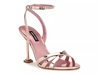 Noras Sandal