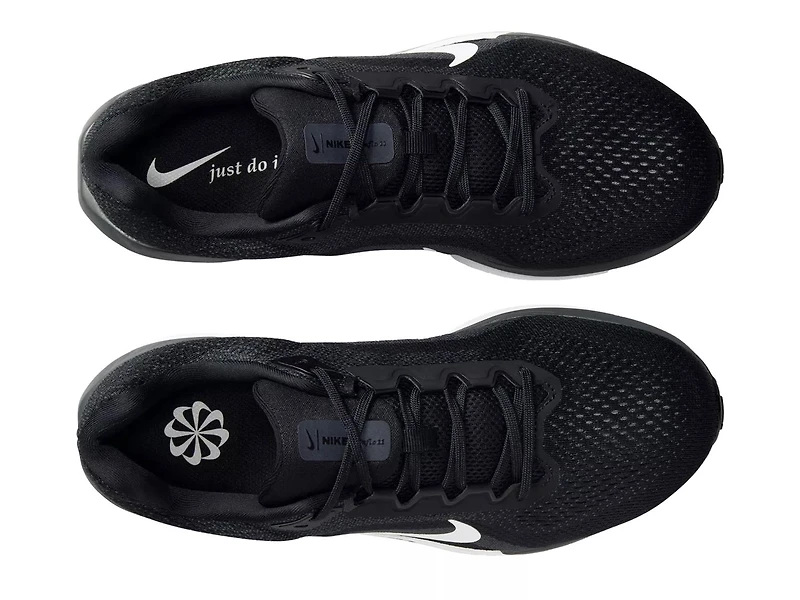 Winflo 11 Running Shoe