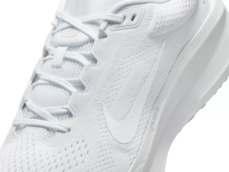 Winflo 11 Running Shoe