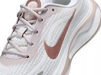 Journey Run Running Shoe - Women's