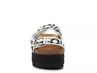 Pretends Platform Sandal