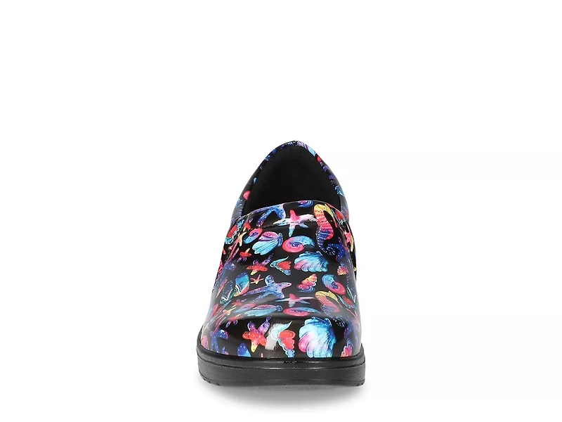 Tiffany Clog