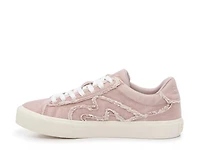 Vaporize Sneaker - Women's
