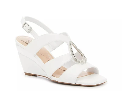 Vilma Wedge Sandal
