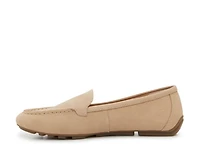 Ozzie Driving Loafer