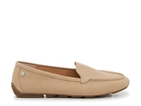 Ozzie Driving Loafer