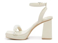 Alesia Sandal