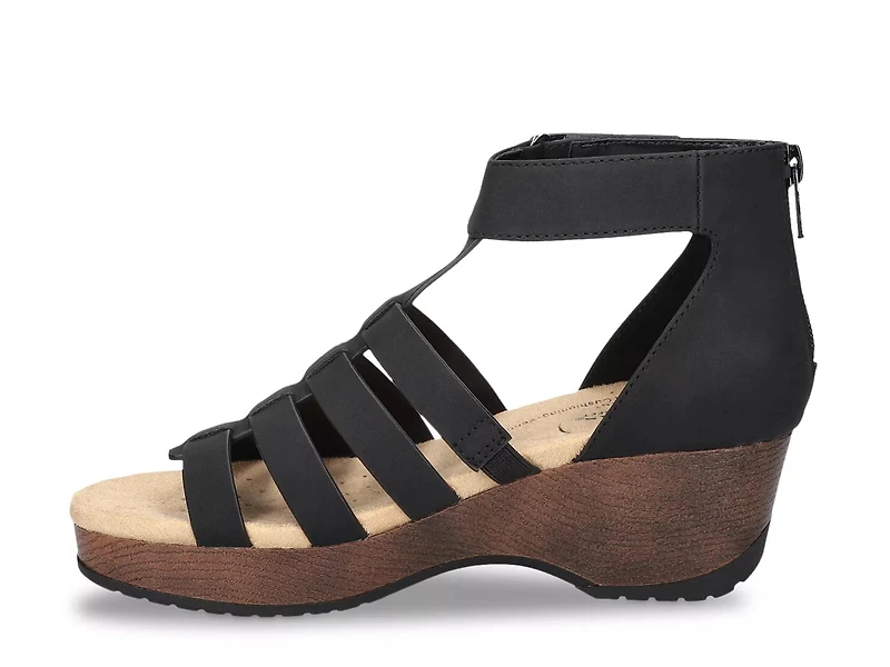 Runa Fisherman Sandal