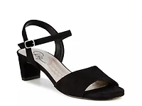 Lydia Sandal
