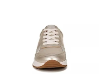 Shay Sneaker