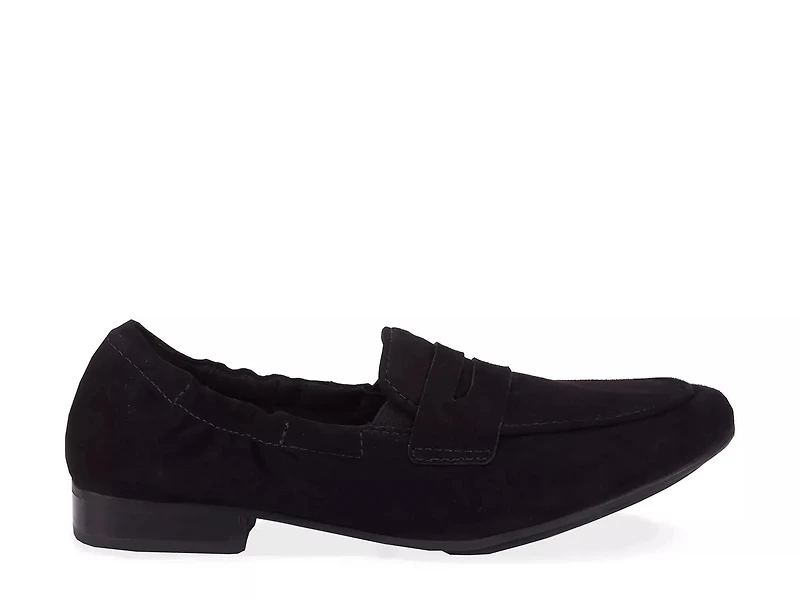 Trish Penny Loafer