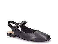 Andie Mary Jane Flat