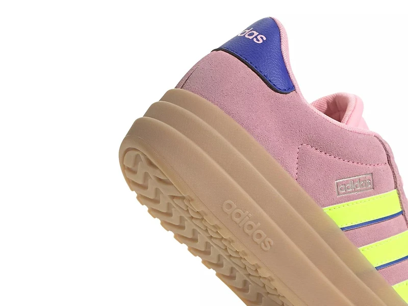 VL Court Bold Platform Sneaker