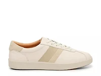 Neela Sneaker