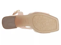 Naudia Sandal