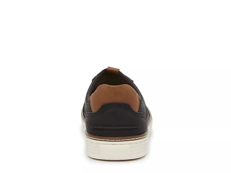 Treviion Slip-On Sneaker