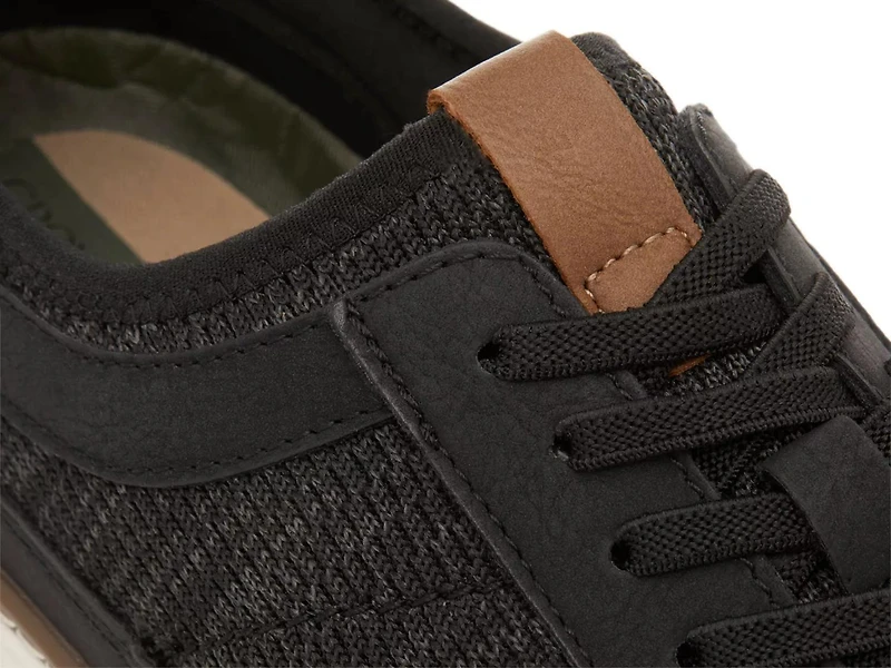 Treviion Slip-On Sneaker