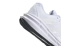 Questar 3 Running Shoe