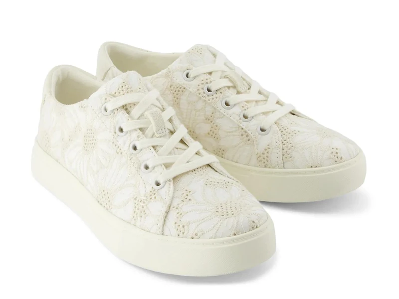 Kameron Sneaker - Women's