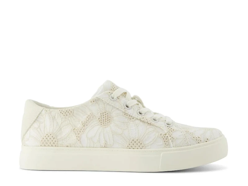 Kameron Sneaker - Women's