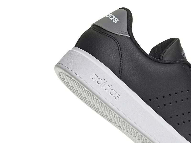 Advantage 2.0 Sneaker