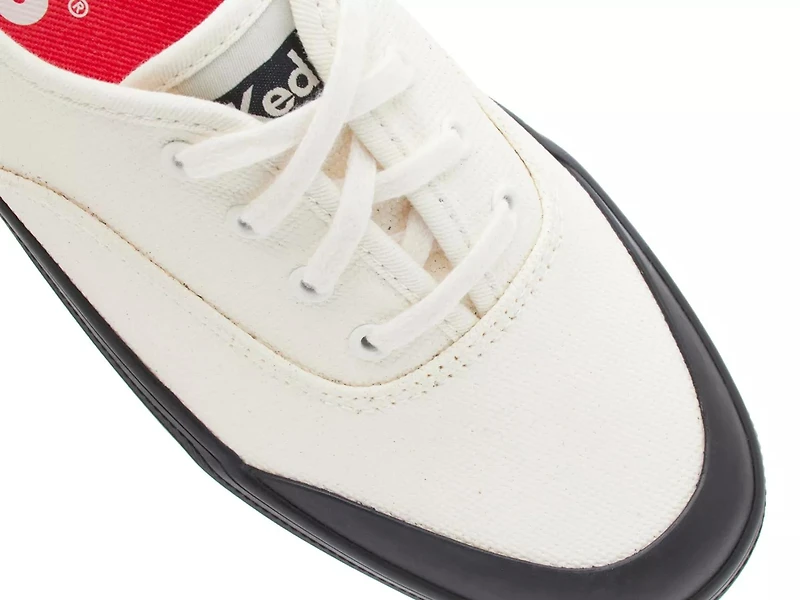 Champion Cap Sneaker