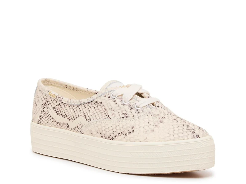 Point Sneaker - Women's