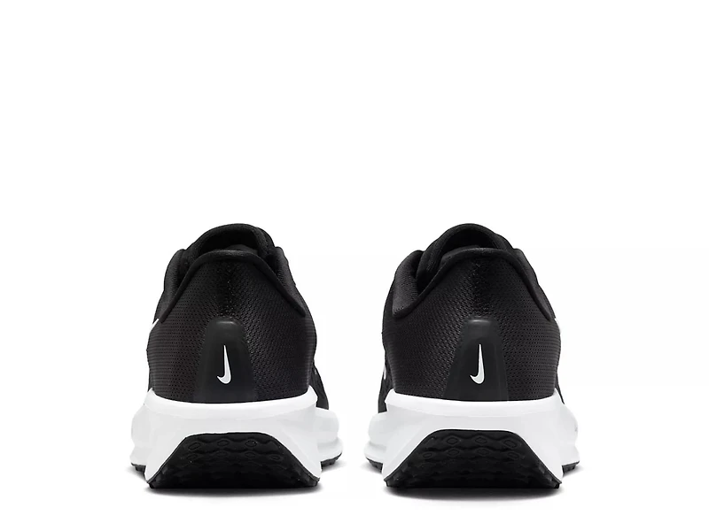 Quest 6 Running Shoe