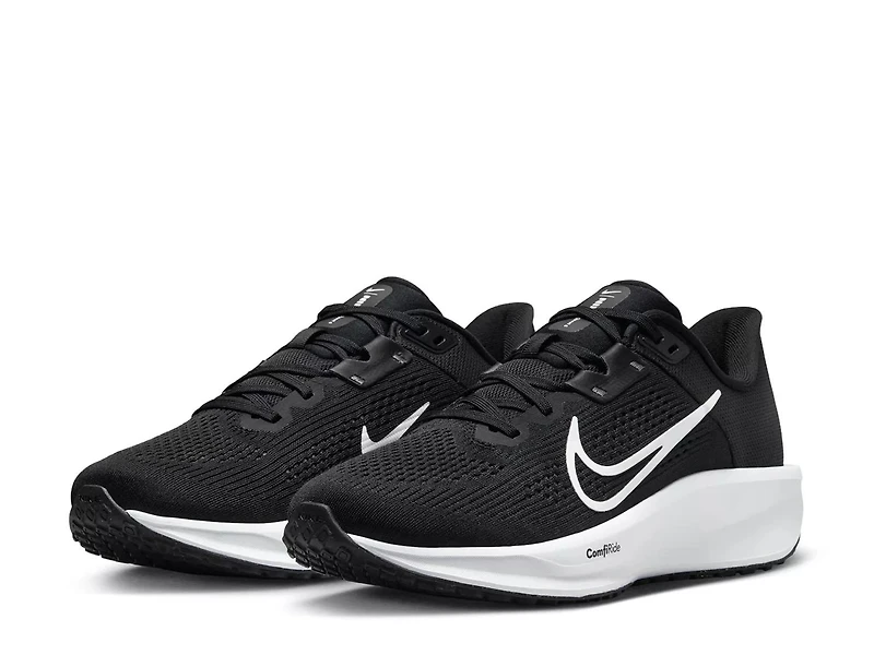 Quest 6 Running Shoe