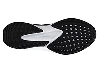 Quest 6 Running Shoe