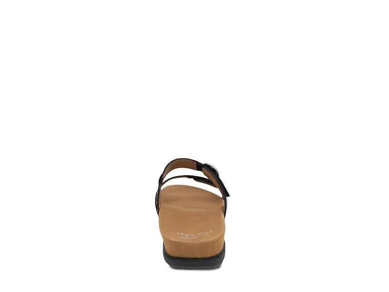 Justine Sandal