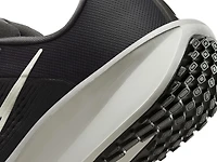 Quest 6 Running Shoe - Men's
