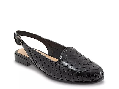 Lea Flat