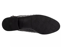 Lea Flat